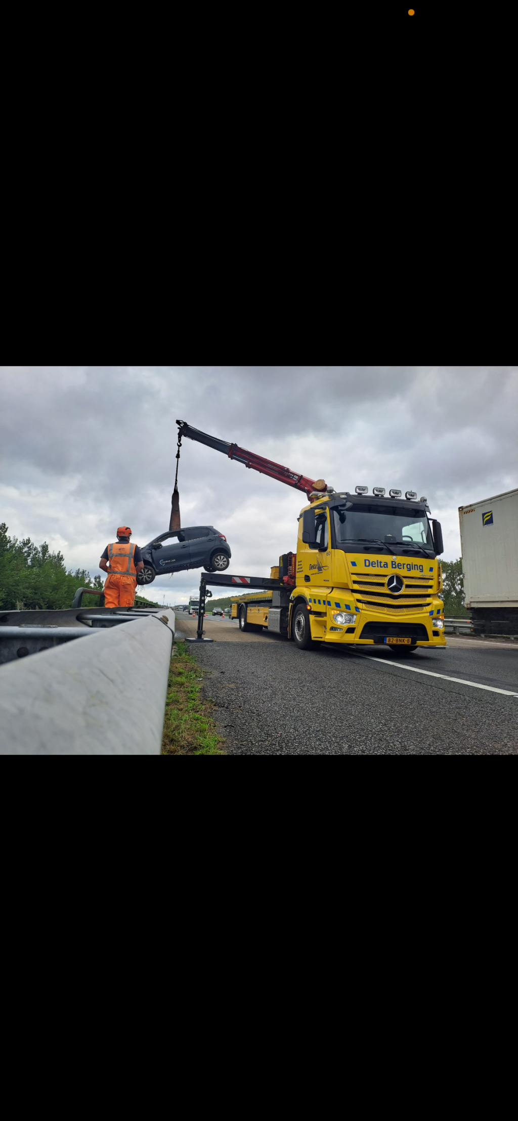 Wagen aan het takelen